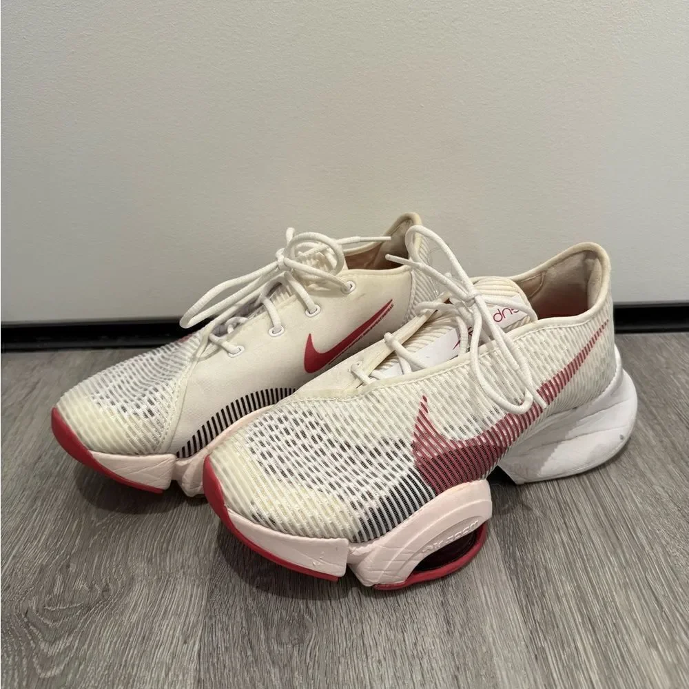 Nike Women's Air Zoom SuperRep Sneaker in pink
